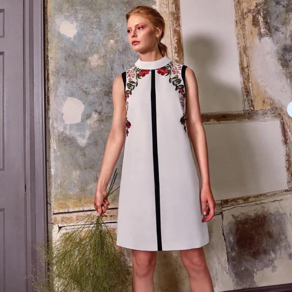 Nwt Gorgeous Ted Baker White Floral Embroidered Sleeveless Shift Dress